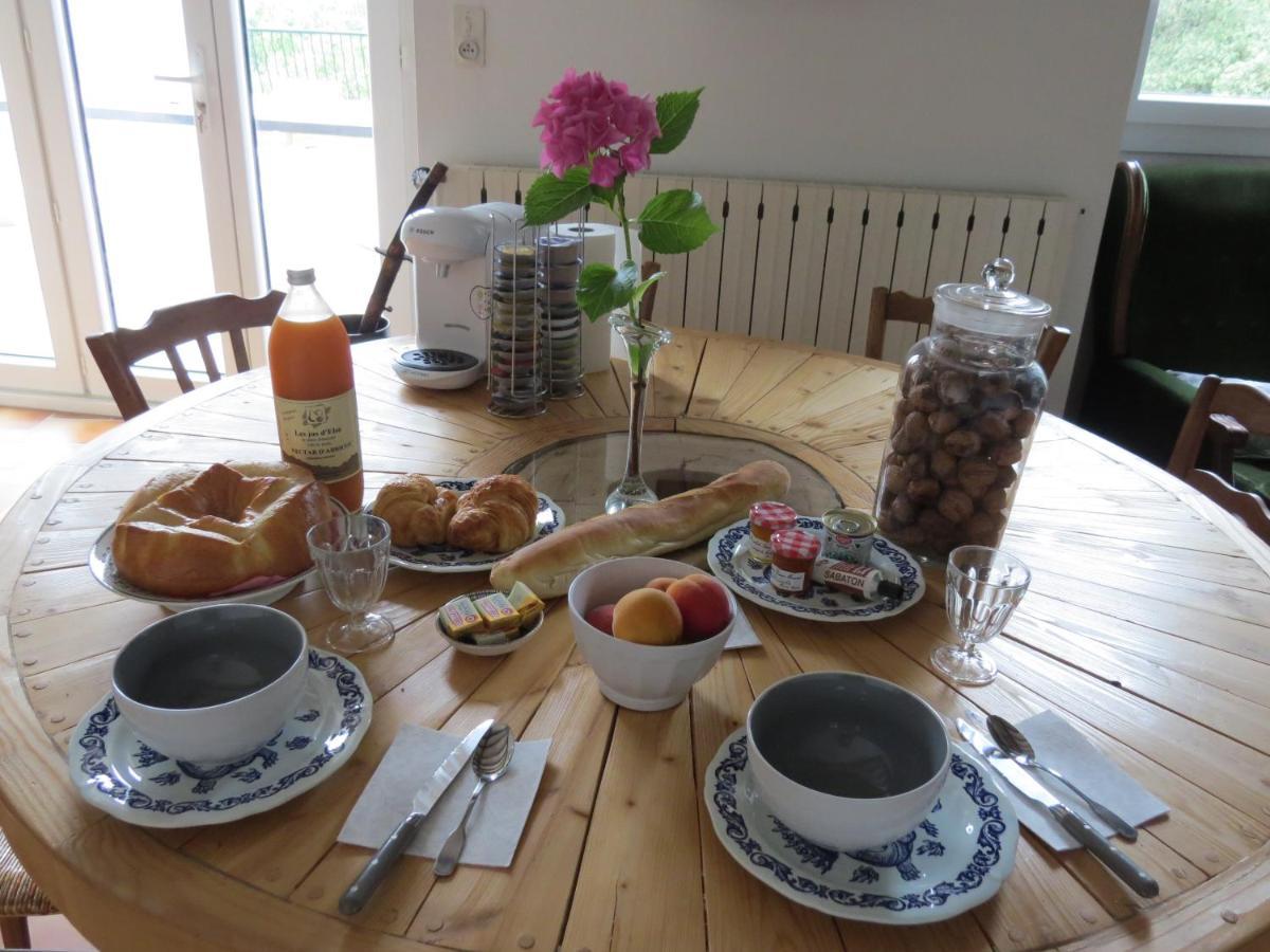 Bed and Breakfast Chez Cecile Et Mickael Saint-Fortunat-sur-Eyrieux Exteriér fotografie